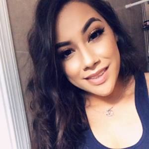 Meet your Posher, Briana